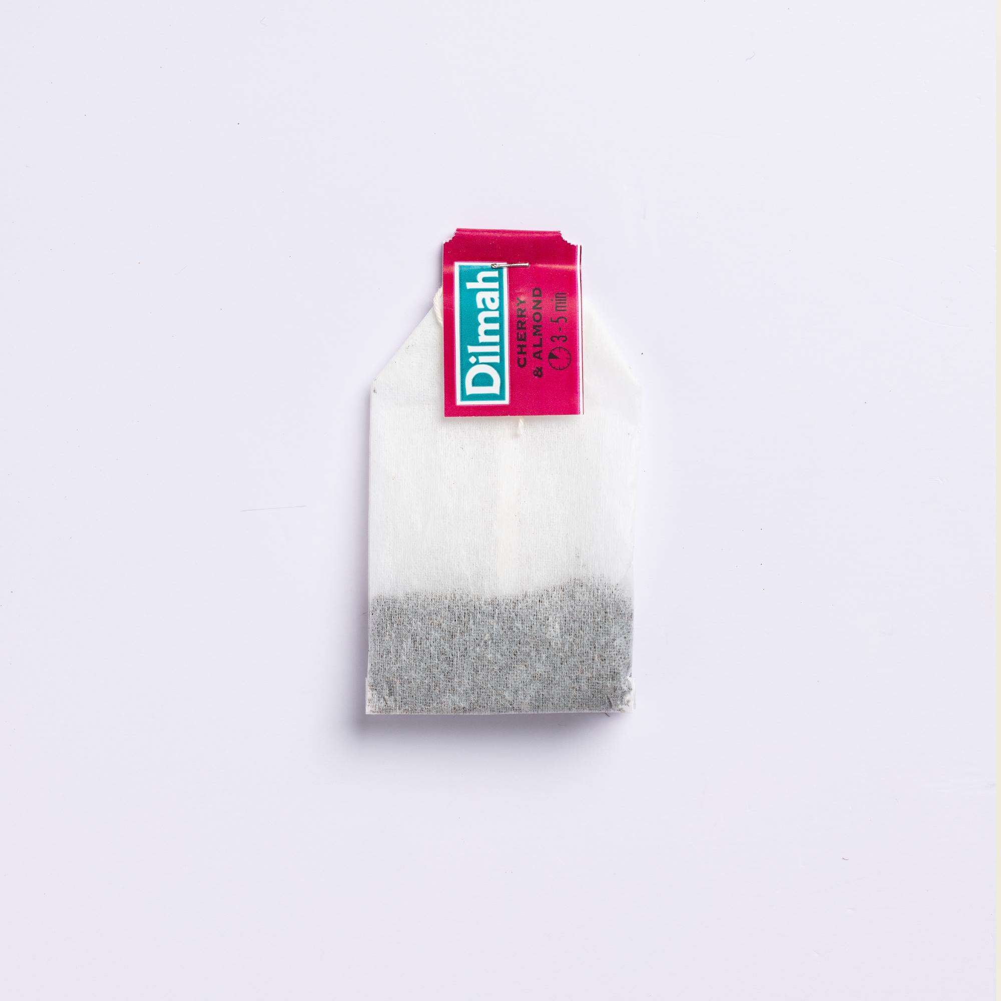 EFT Cherry & Almond Ceylon Black Tea - 20 Tea Bags with Tag
