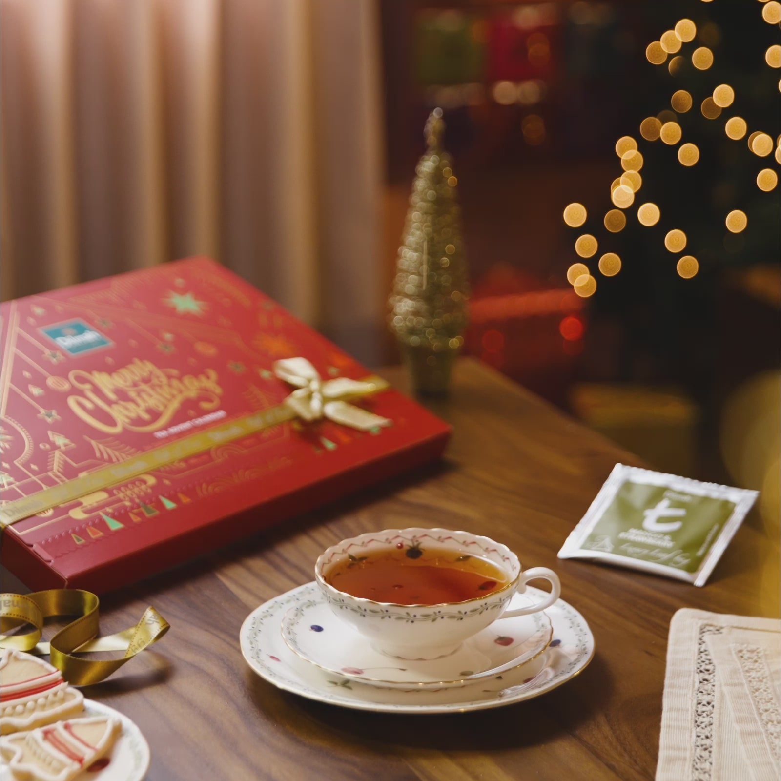 Dilmah Christmas Tea Advent Calendar – 24 Individually Wrapped Gourmet Tea Bags